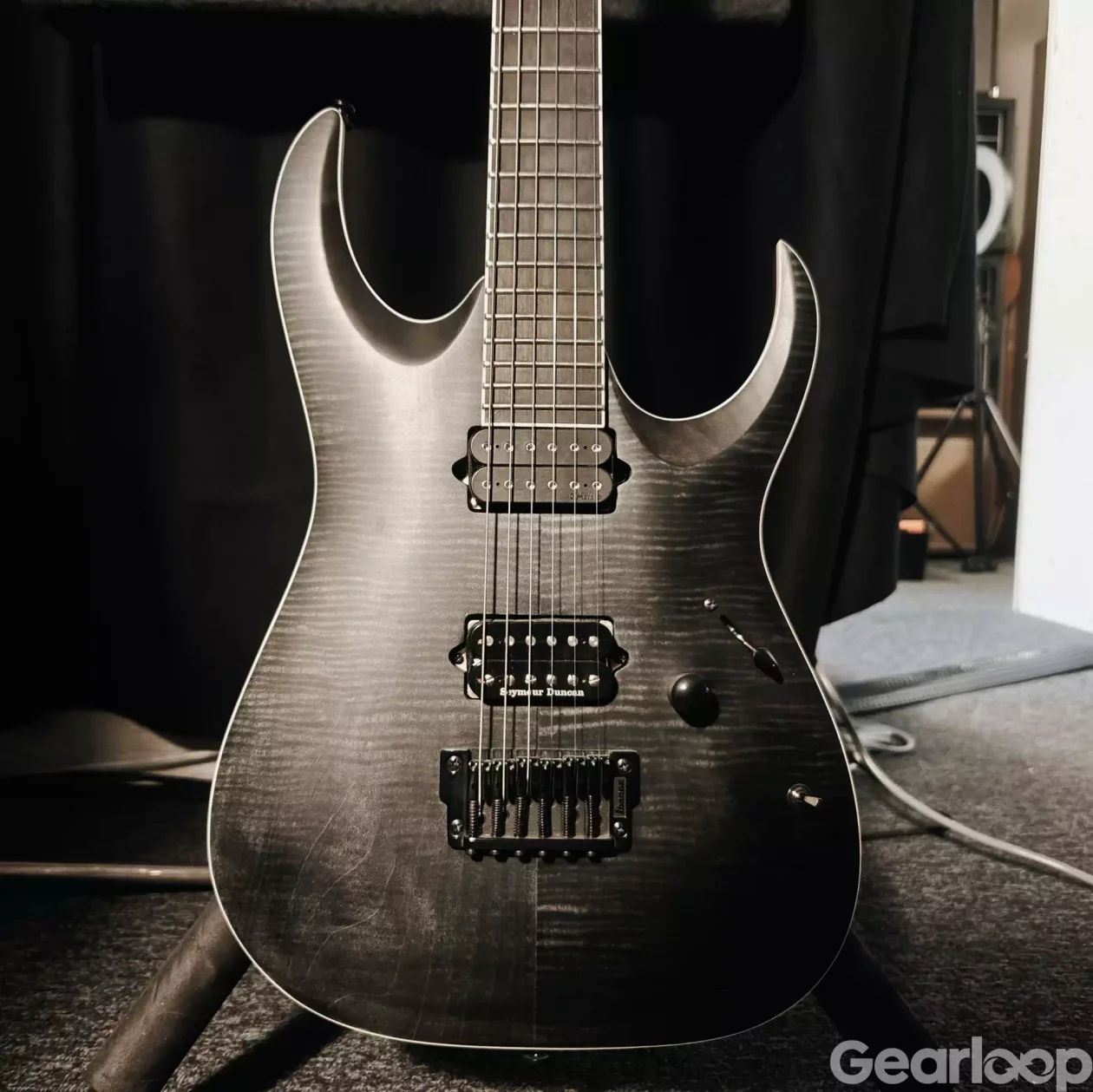 Ibanez RGAIX6FM Iron Label med Seymour Duncan Custom 5 i stallet - bild 3
