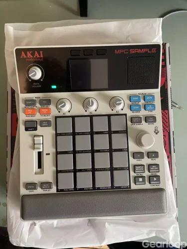 AKAI MPC Sample
