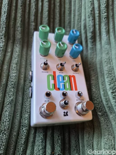 Chase Bliss Clean