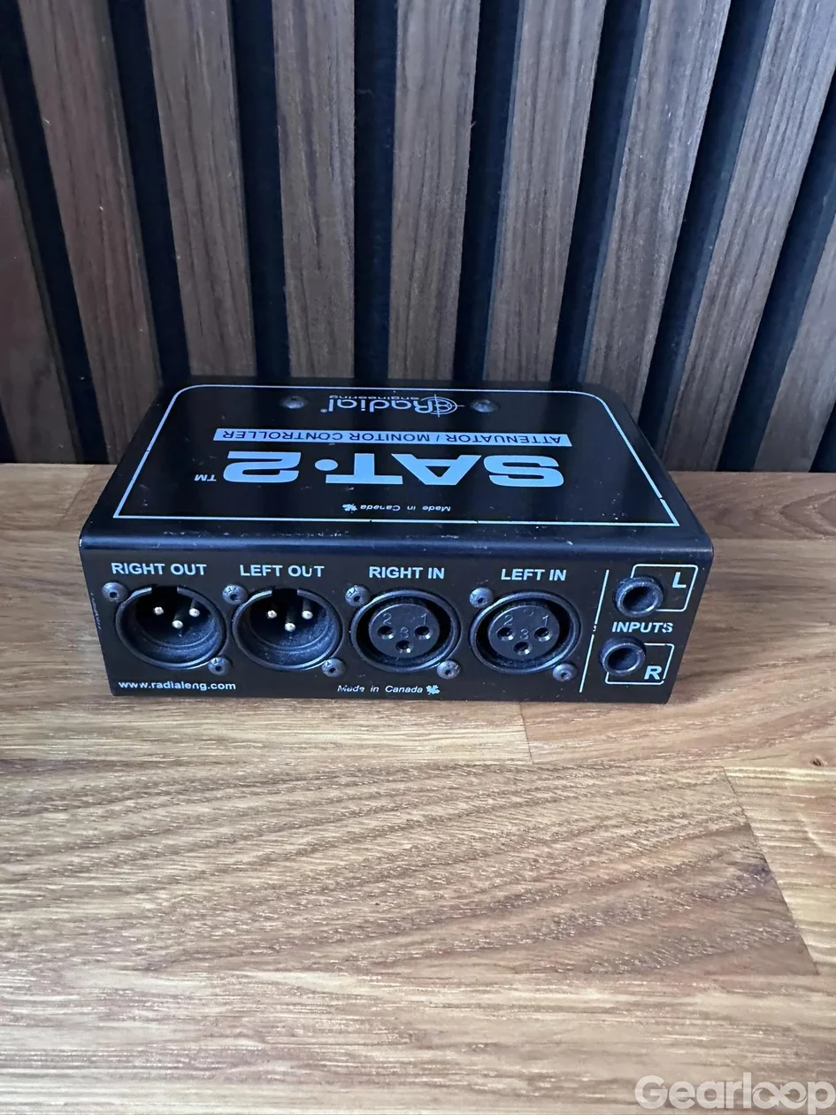 Radial SAT2 Passive Stereo Audio Attenuator & Monitor Controller - bild 2