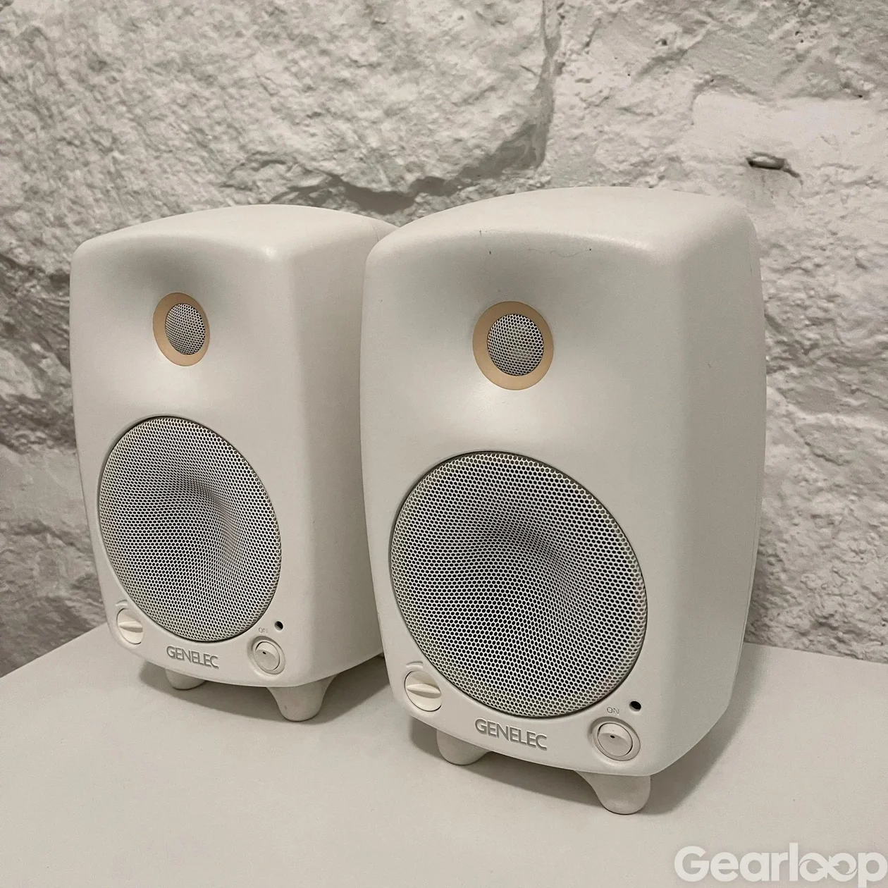 Genelec 8030A vita studio monitorer - bild 2