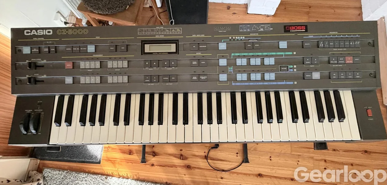 Casio CZ-5000 – Vintage phase distortion-synt från 1985 - bild 1