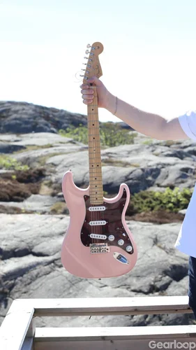 Fender Stratocaster - Limited Edition Player Stratocaster