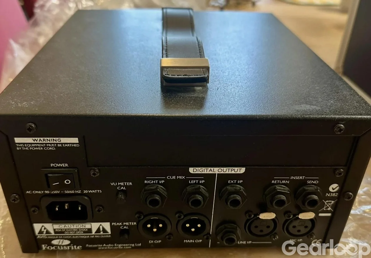     Focusrite ISA One ADC – Nyskick – Originalväska - bild 2