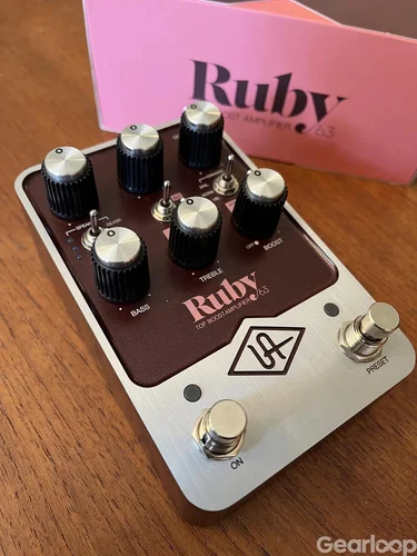 Universal Audio Ruby 63 Top Boost Amplifier