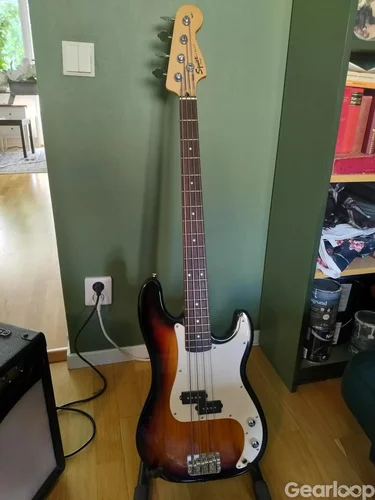 Squier Affinity P-bass (2006)