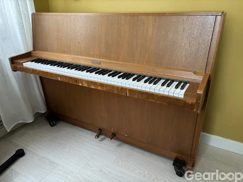 Thalen Piano