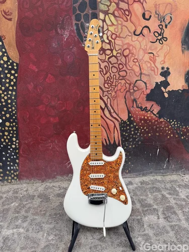 Music Man Cutlass SSS