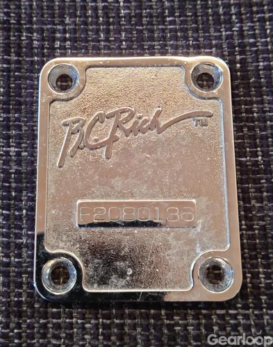 Bc Rich halsplatta