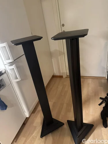 Stativ till monitorer “Ultimate support"