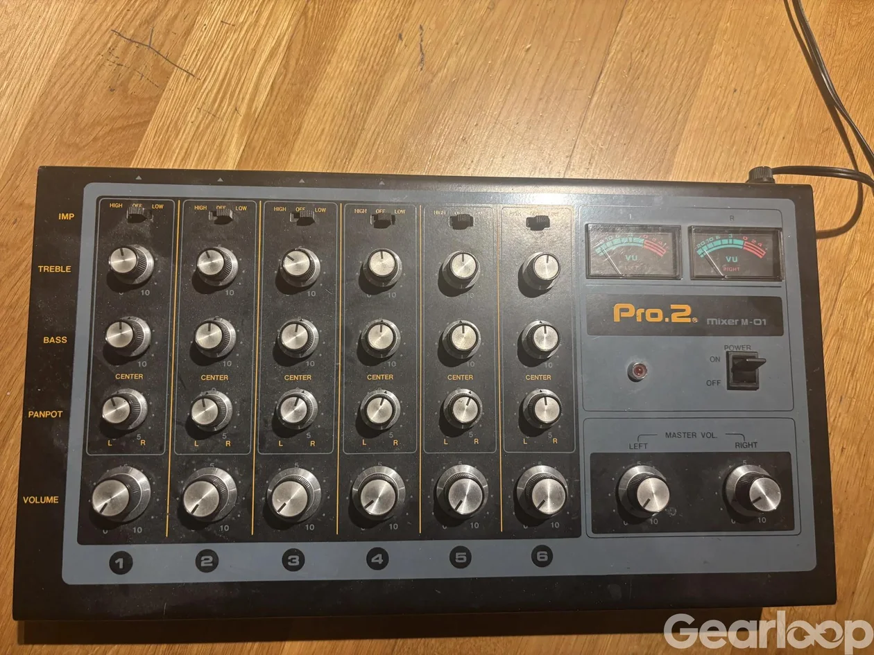 Pro-2 mixer 01 (boss km-60 klon?) - bild 1