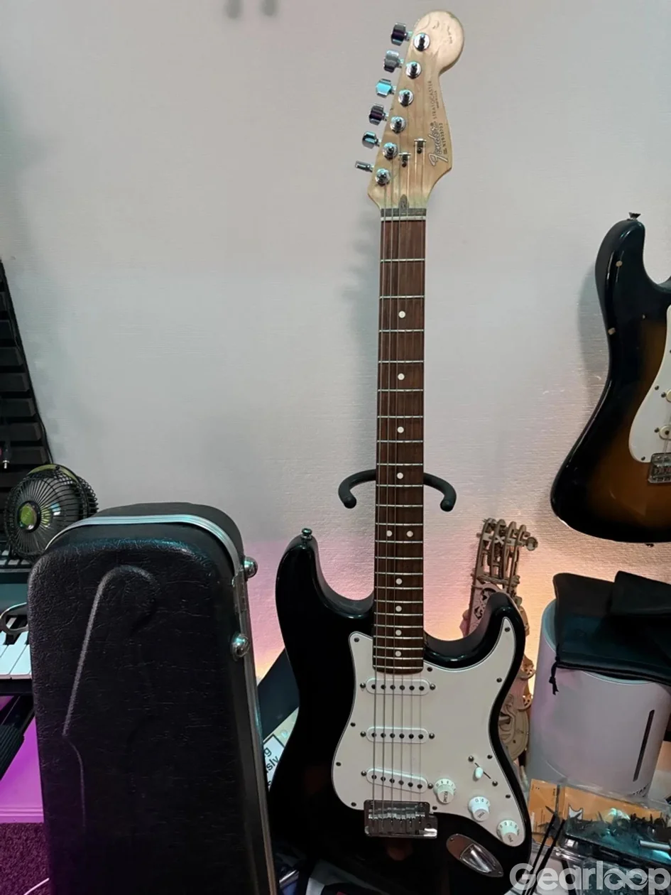 Fender Stratocaster American Standard (1991/1992) - Nyskick! - bild 3
