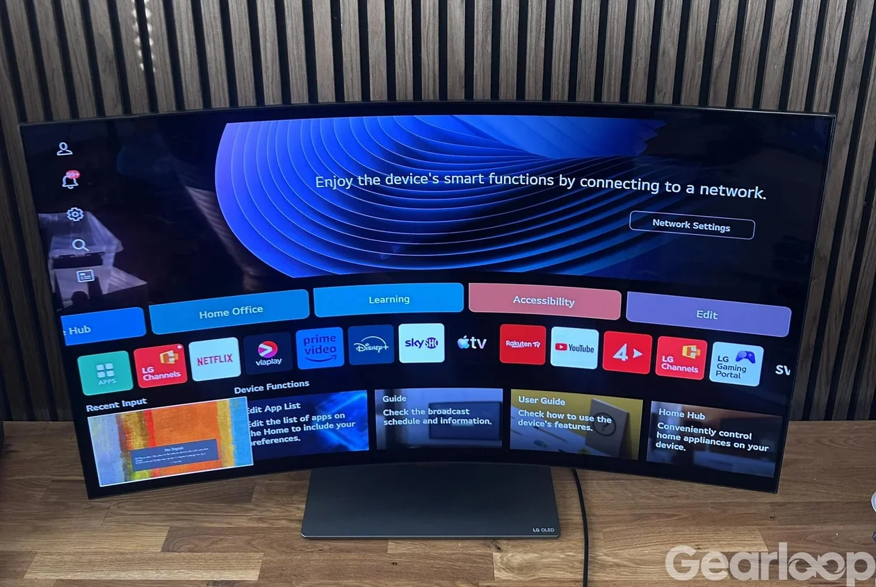 LG OLED Flex 42” med böjbar skärm. - bild 5