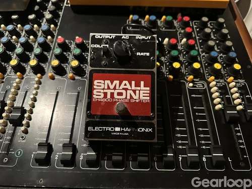 Vintage Small Stone - Perfekt för Rhodes!