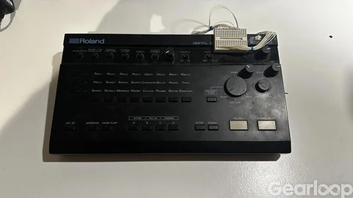 Roland CR-1000 circuit bend