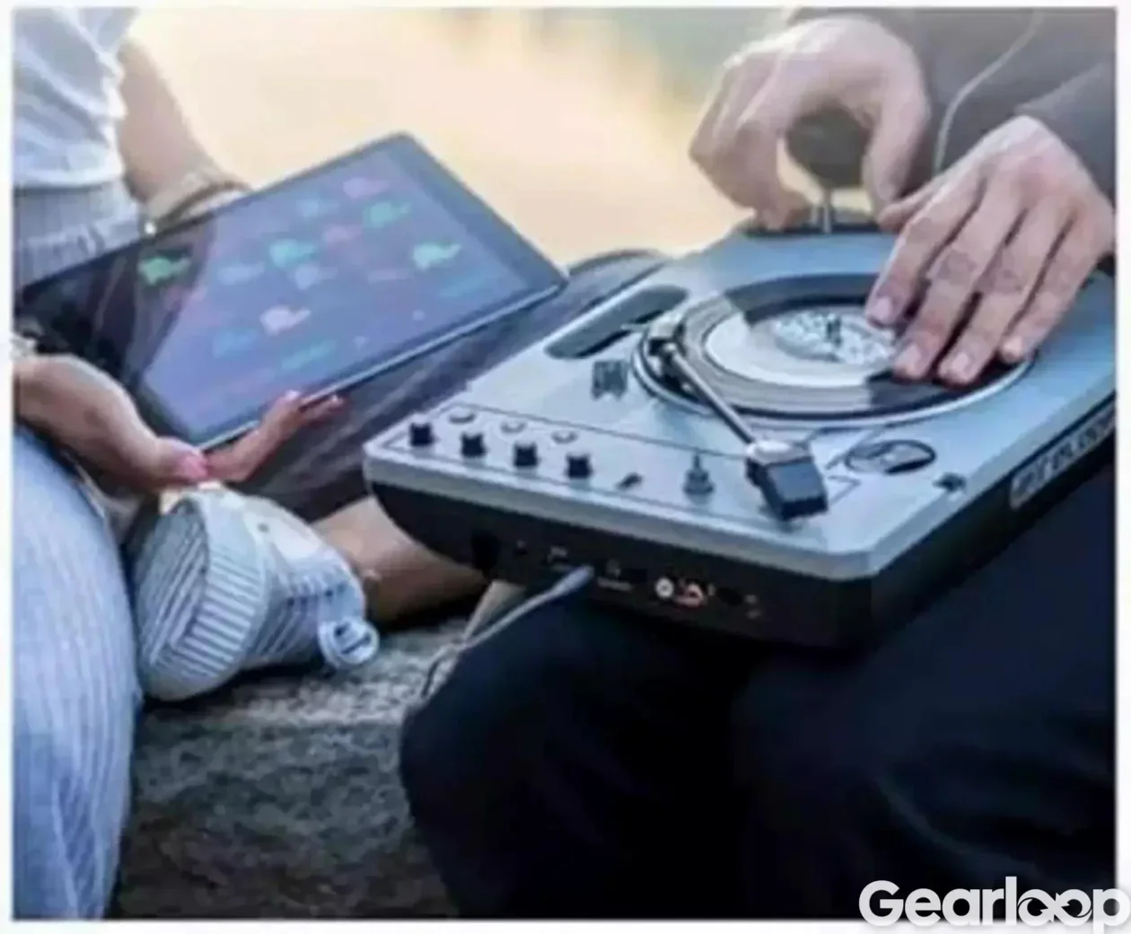 Reloop Spin Portable turntable with Fader - bild 1