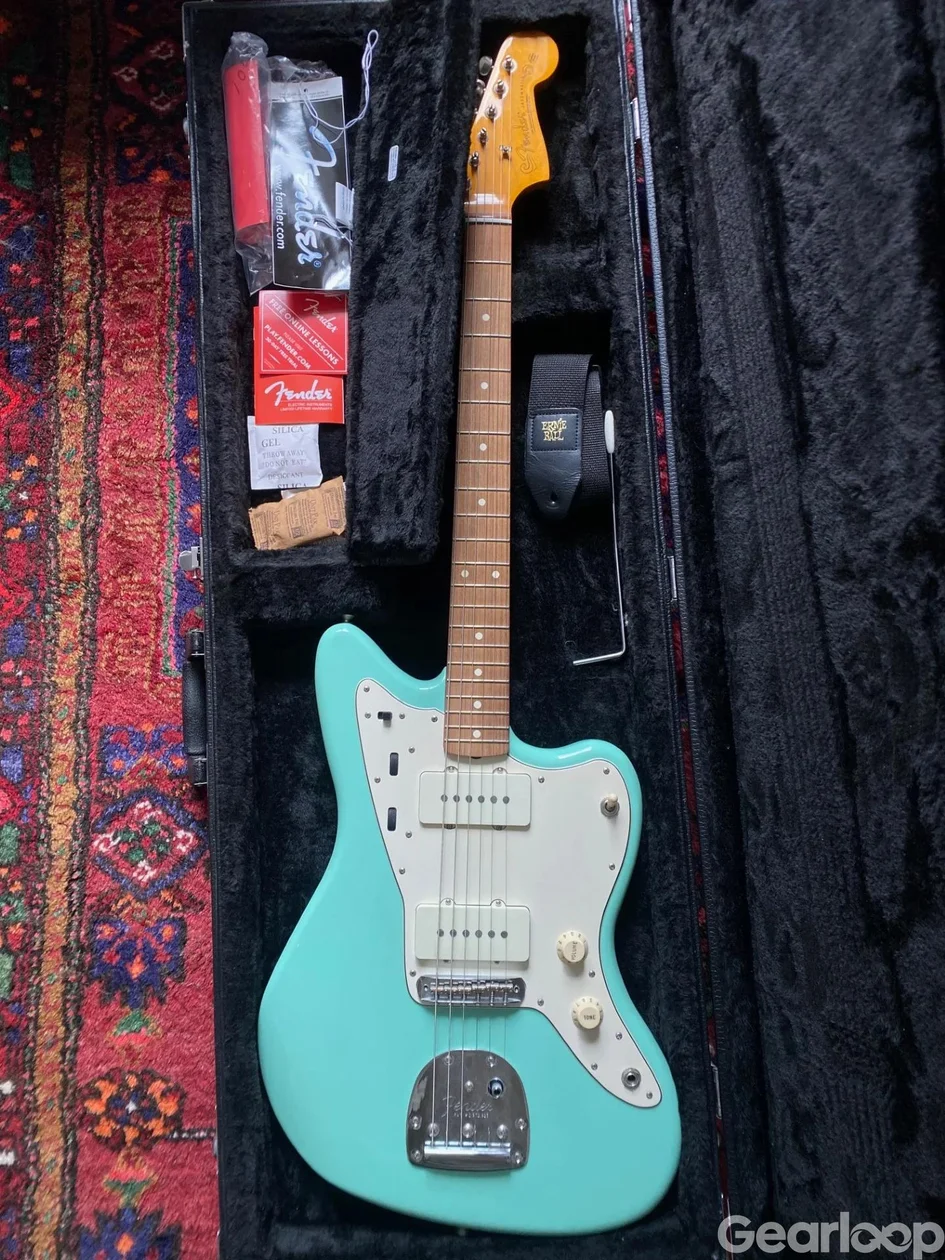 Fender Jazzmaster + hardcase - bild 2