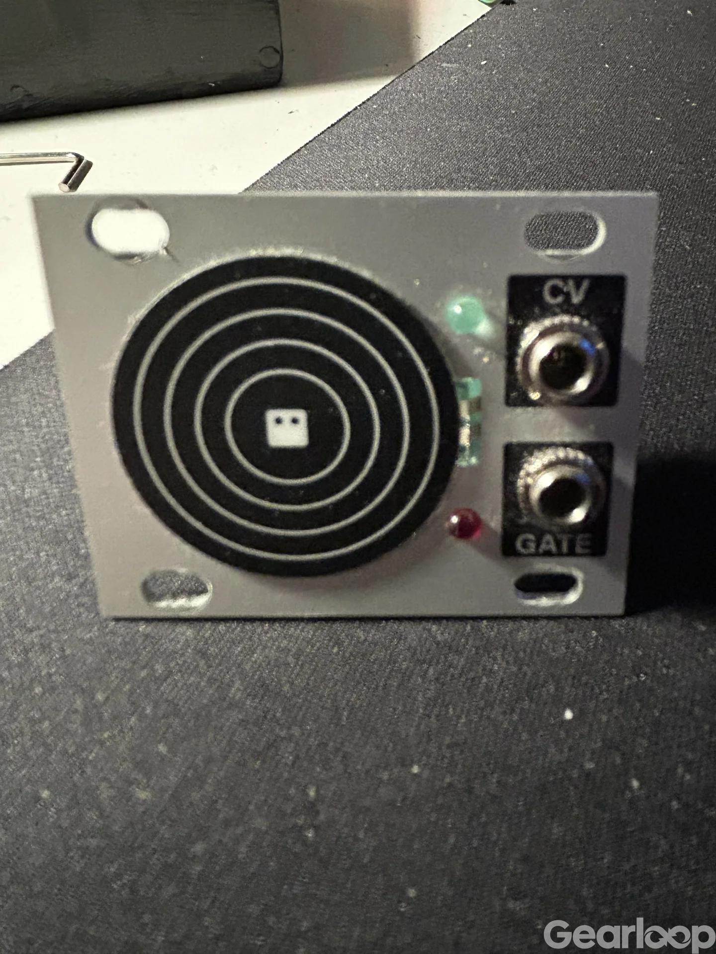 Intellijel Designs FSR 1U - 400 kr • Gearloop