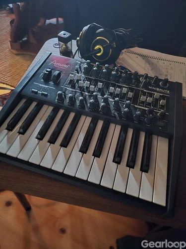 Byte Arturia analog synt mot MRCC midi router