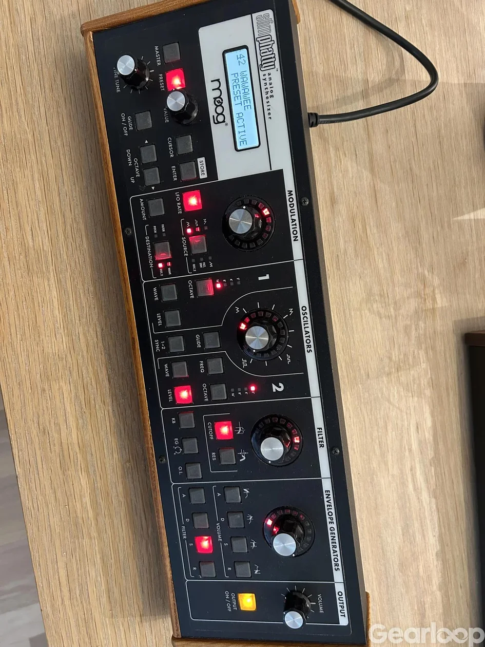 Moog Slim Phatty Synthesizer - bild 3