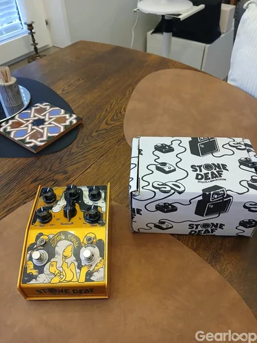 Stone deaf trashy blonde overdrive