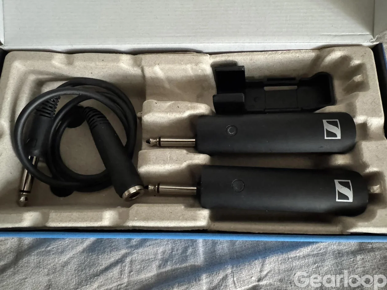 Sennheiser XS Wireless Digital Instrument Base Set. - bild 2