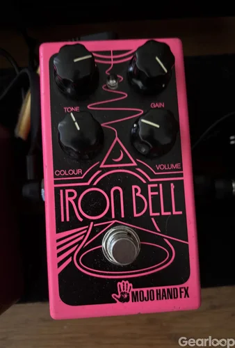 Mojo Hand Iron Bell Fuzz