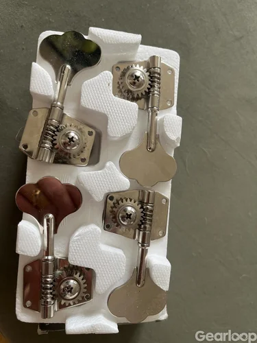 Squire bas stämskruvar
