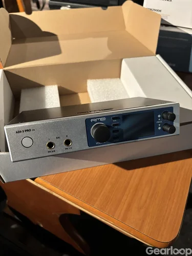 RME ADI-2 Pro FS – nyskick –  rackkit ingår
