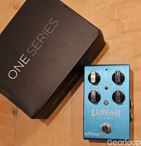 Source Audio Lunar phaser