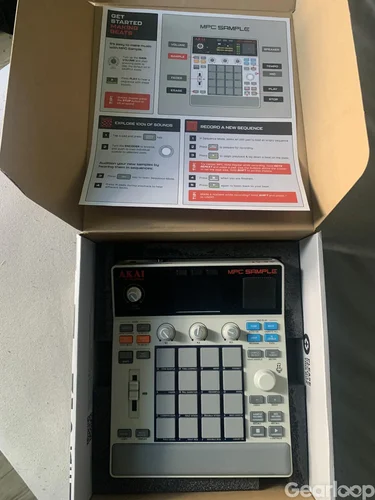 AKAI MPC SAMPLE