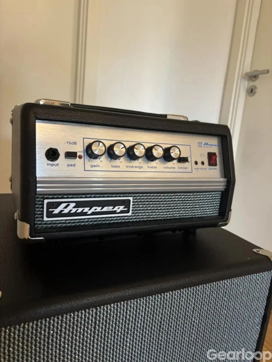Ampeg Micro VR plus 112AV låda - bild 2