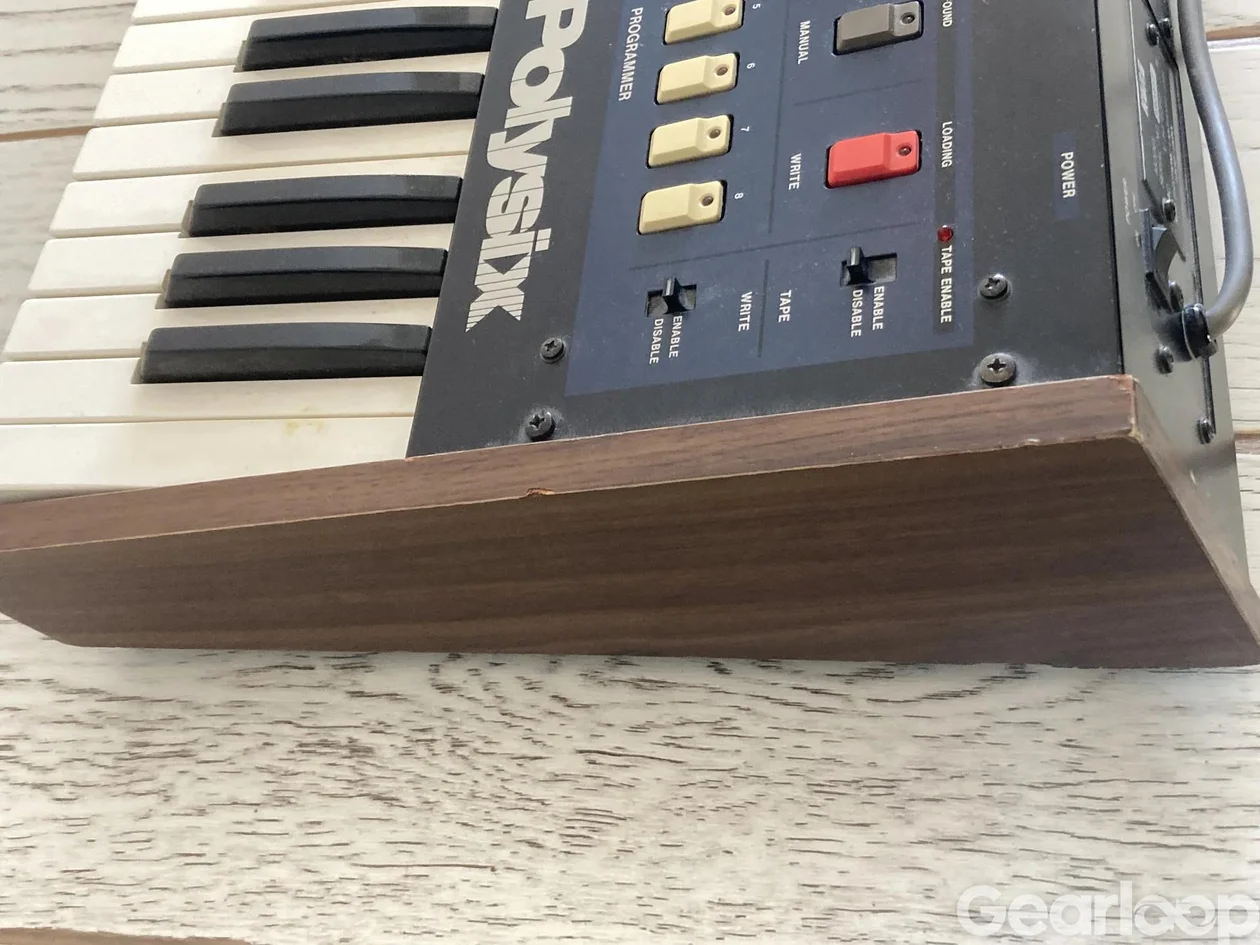 Korg polysix i bra skick - bild 2