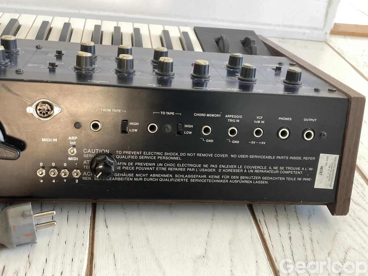 Korg polysix i bra skick - bild 3