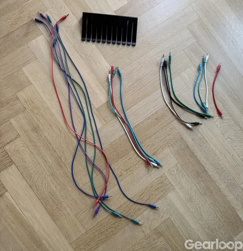 Eurorack patch kablar + Erica Synths kabel hållare 20 cm