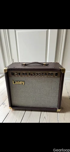 Laney LA30C akustisk förstärkare