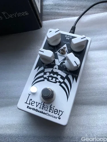 EarthQuaker Devices Levitation Reverb V2