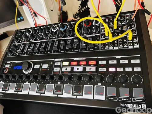 Arturia Minibrute 2S Noir