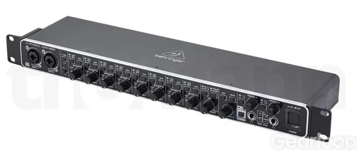 Behringer UMC1820