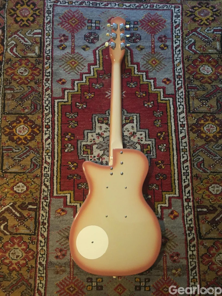 Danelectro U2 Reissue, Peach Burst 90's - bild 2