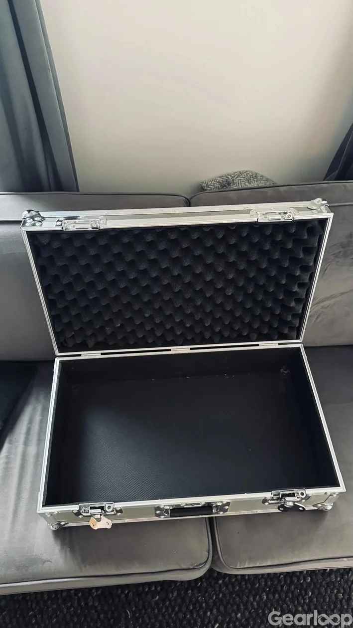 Sommarens bästa deal! Pedaler, kablar, case + pedalbord - bild 5