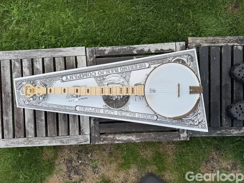 Deering Goodtime Banjo