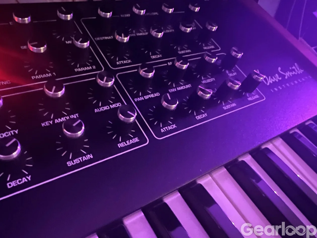 Dave Smith Prophet REV2 8 Voice - bild 1