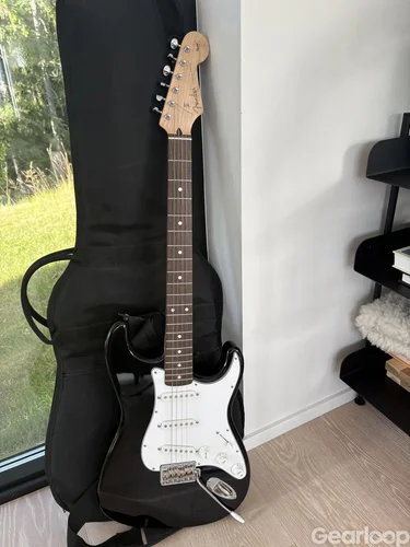 Vintage Fender Stratocaster Japan 1993 - Mint condition-paket