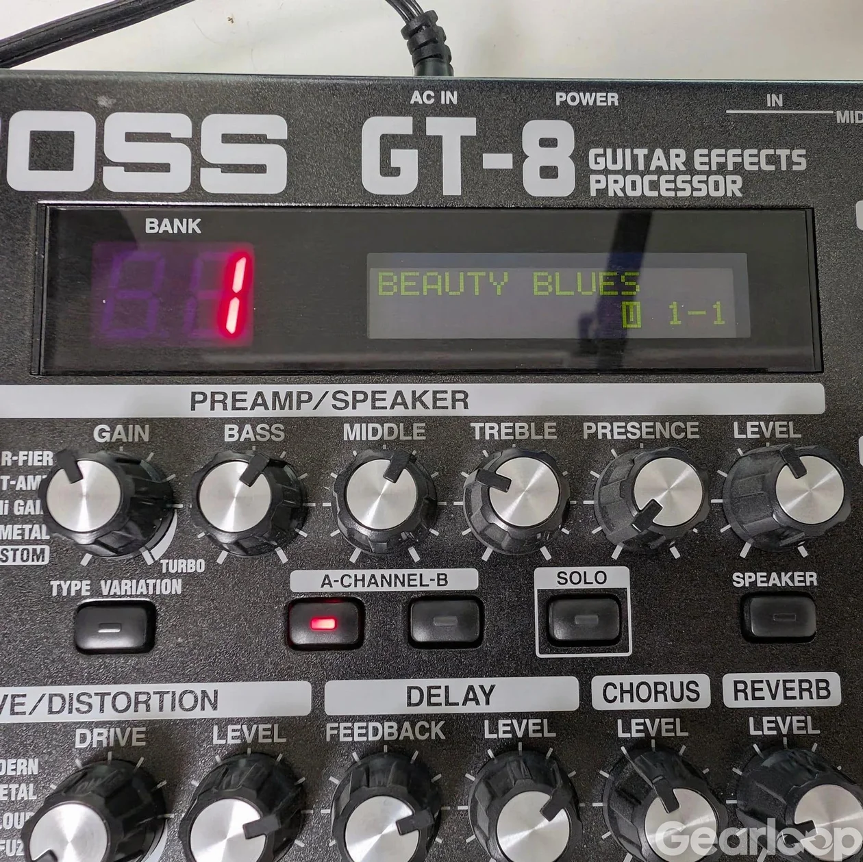 BOSS GT-8 Gitarr Multieffektpedal - bild 2