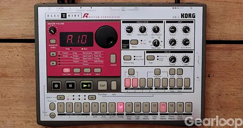 Korg er-1