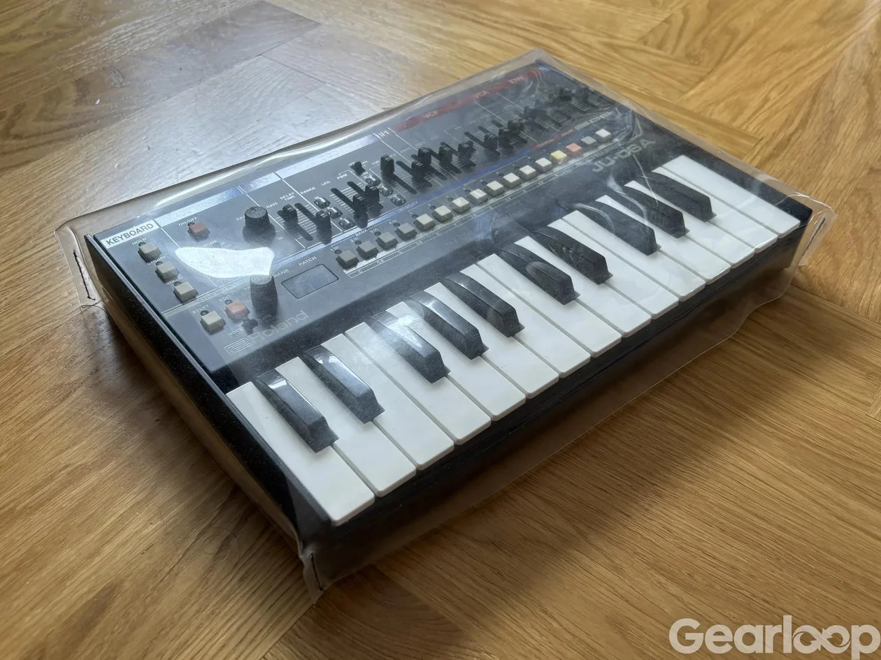 Roland JU-06a boutique + K25M-keyboard - bild 2