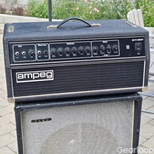 Ampeg SVT-200T basförstärkartopp basförstärkare