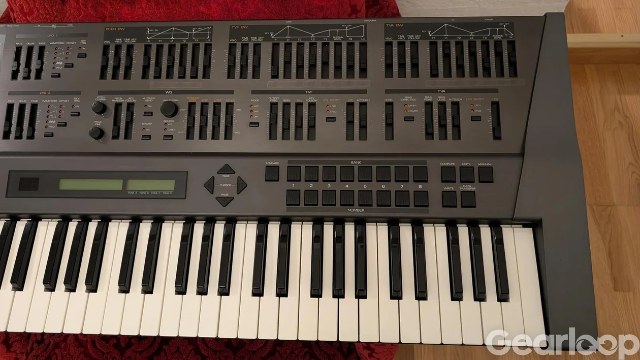 Roland JD-800 till salu - bild 2