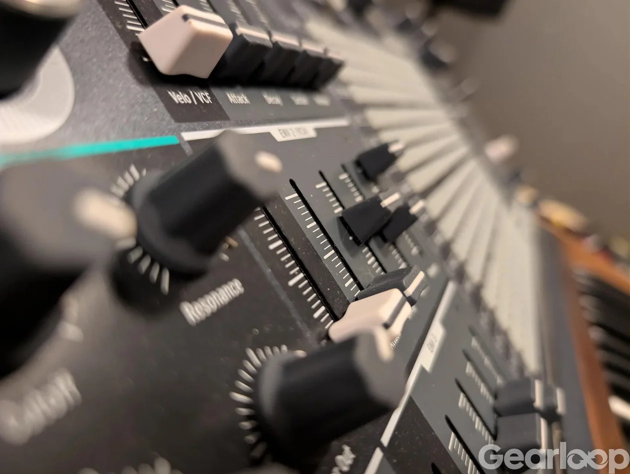 Arturia Matrixbrute i fint skick (Case medföljer) - bild 2